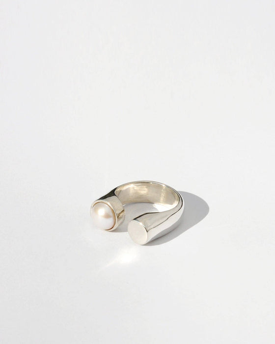 Libra Ring - White Pearl