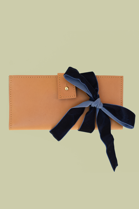 Leather Wallet in Caramel