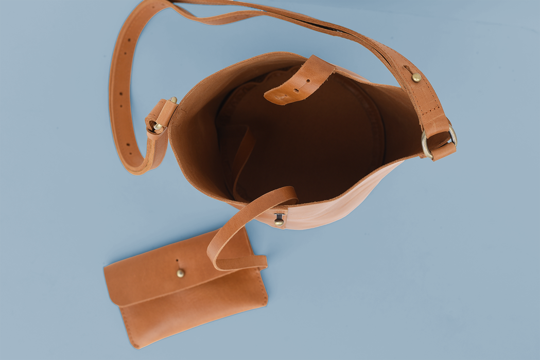 Leather Bucket Bag Caramel