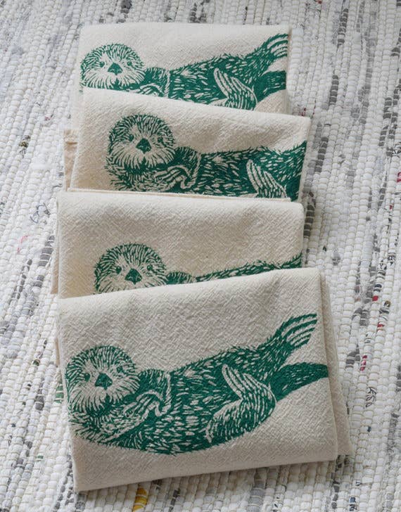 Set of 4 Organic Otter Cloth Napkins (Green)