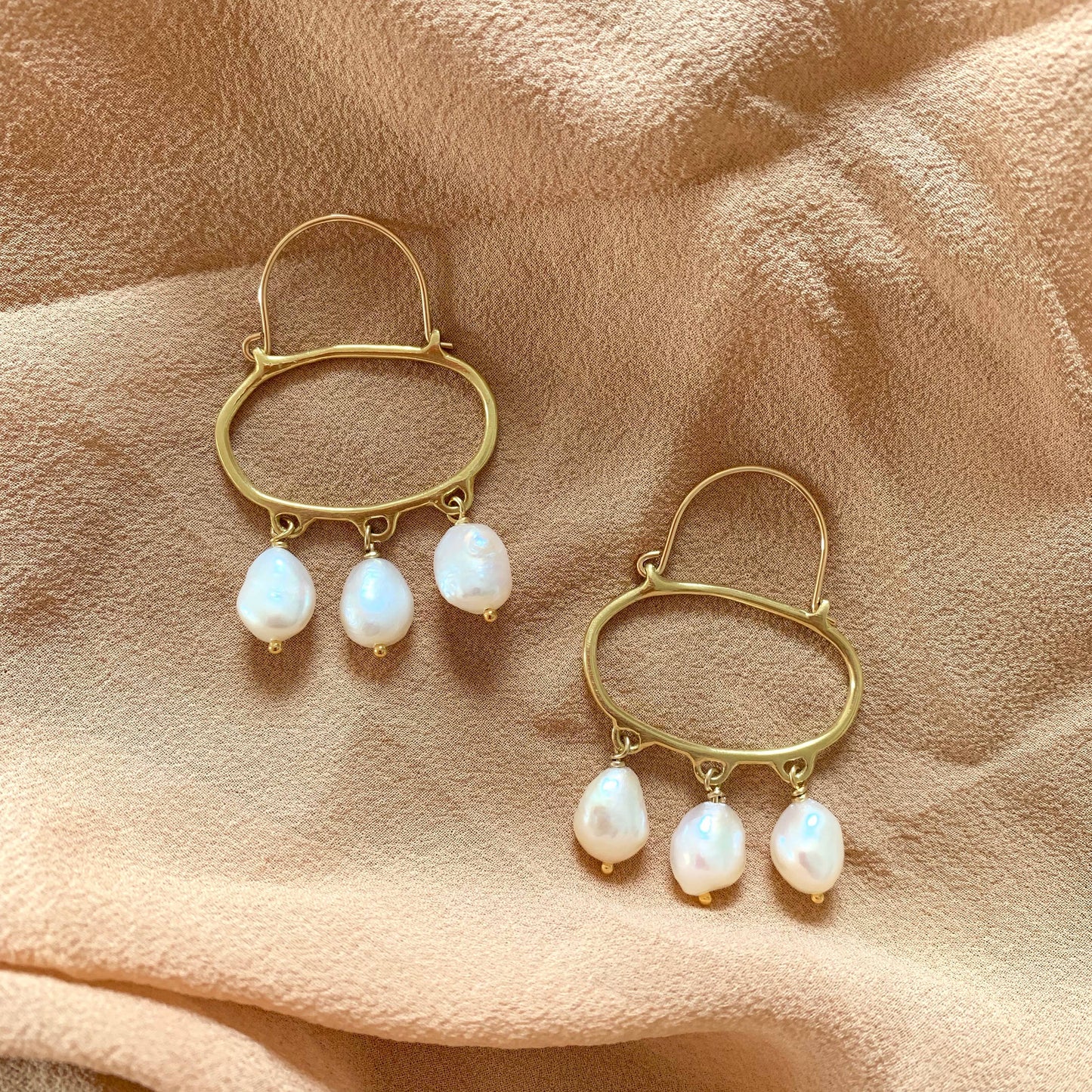 Penelope Hoop Earrings with White Pearls