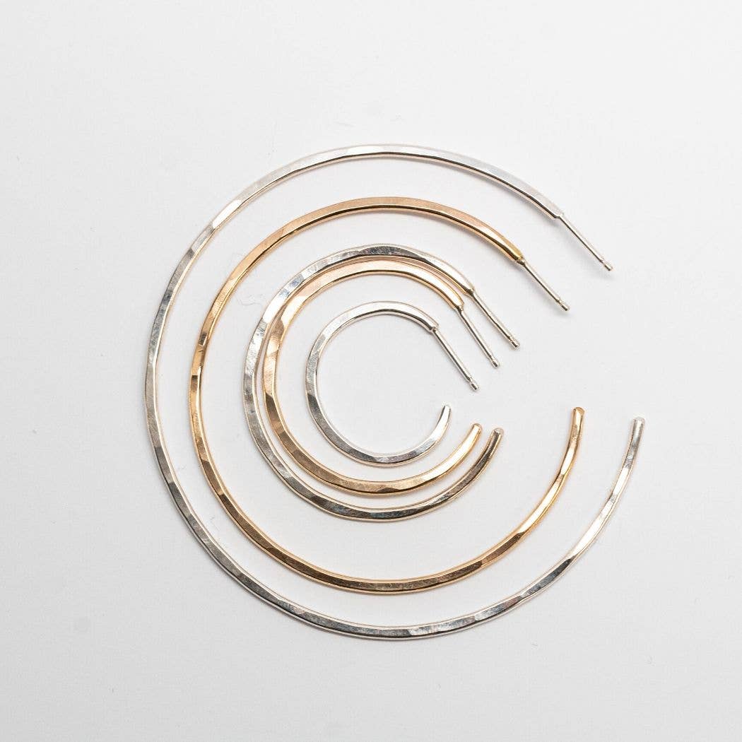 Stud Hoops in Gold- large