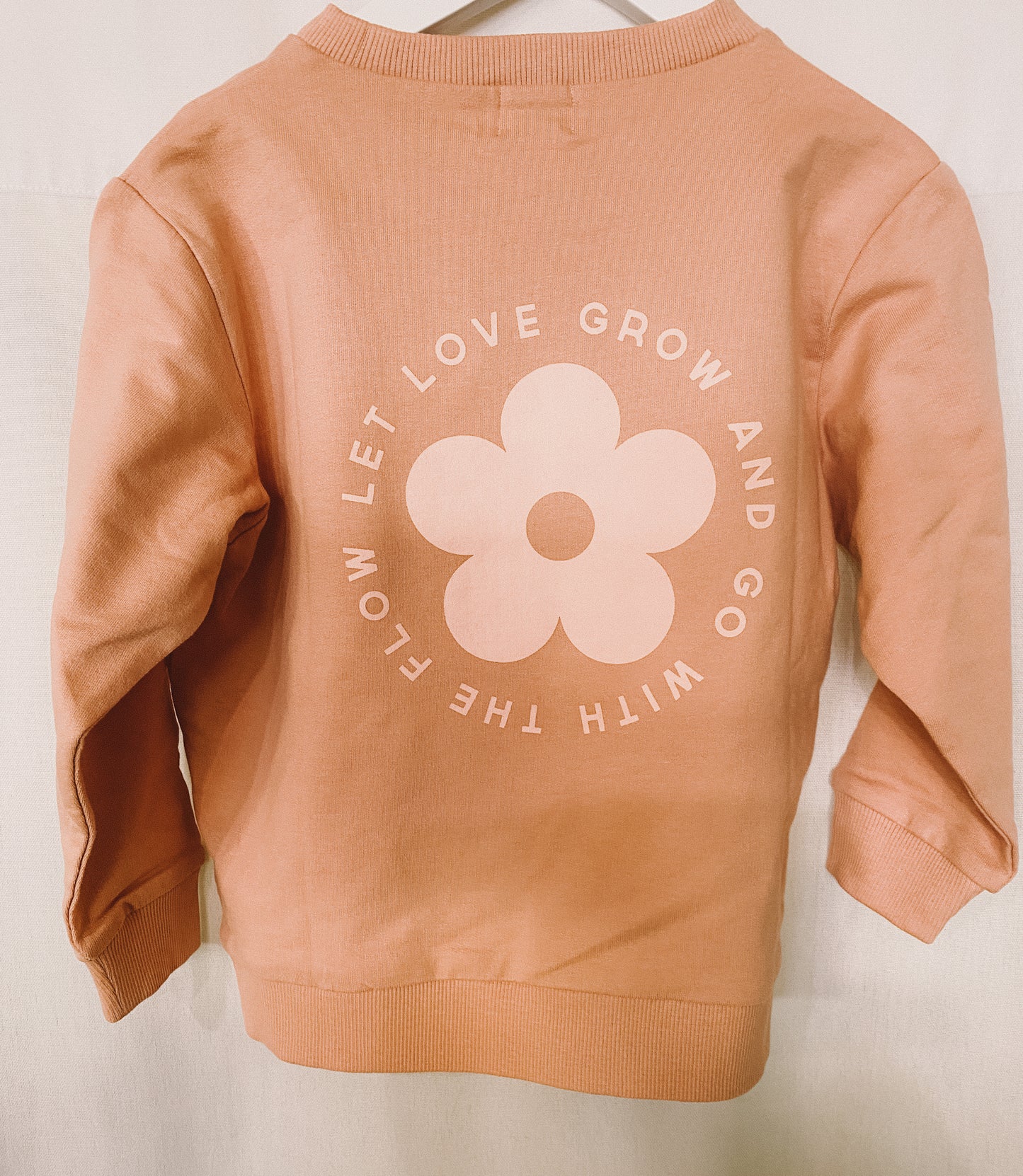 Let Love Grow Pullover, Organic