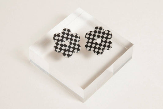 Medium Checkerboard Acetate Daisy Earrings
