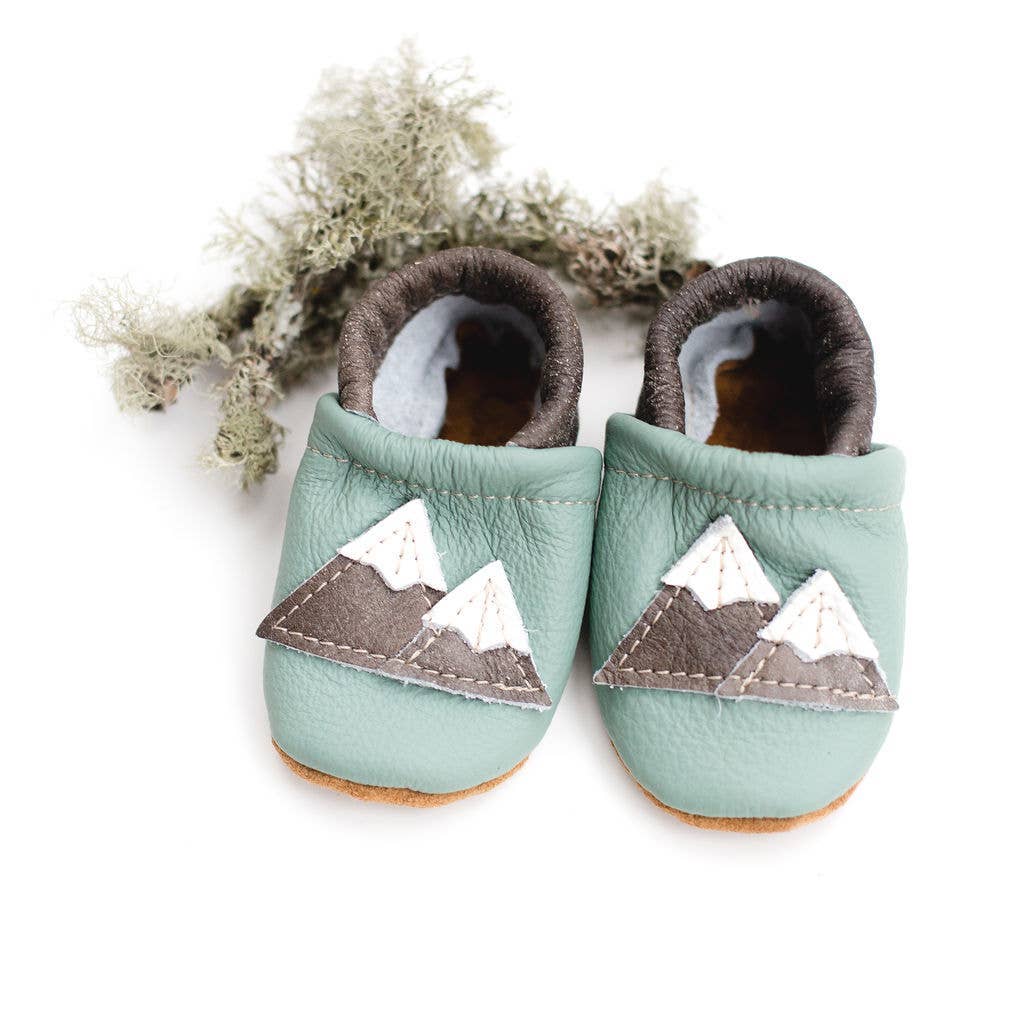 Shoes with Designs - Mint mtns